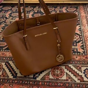 Medium size Michael Kors tote